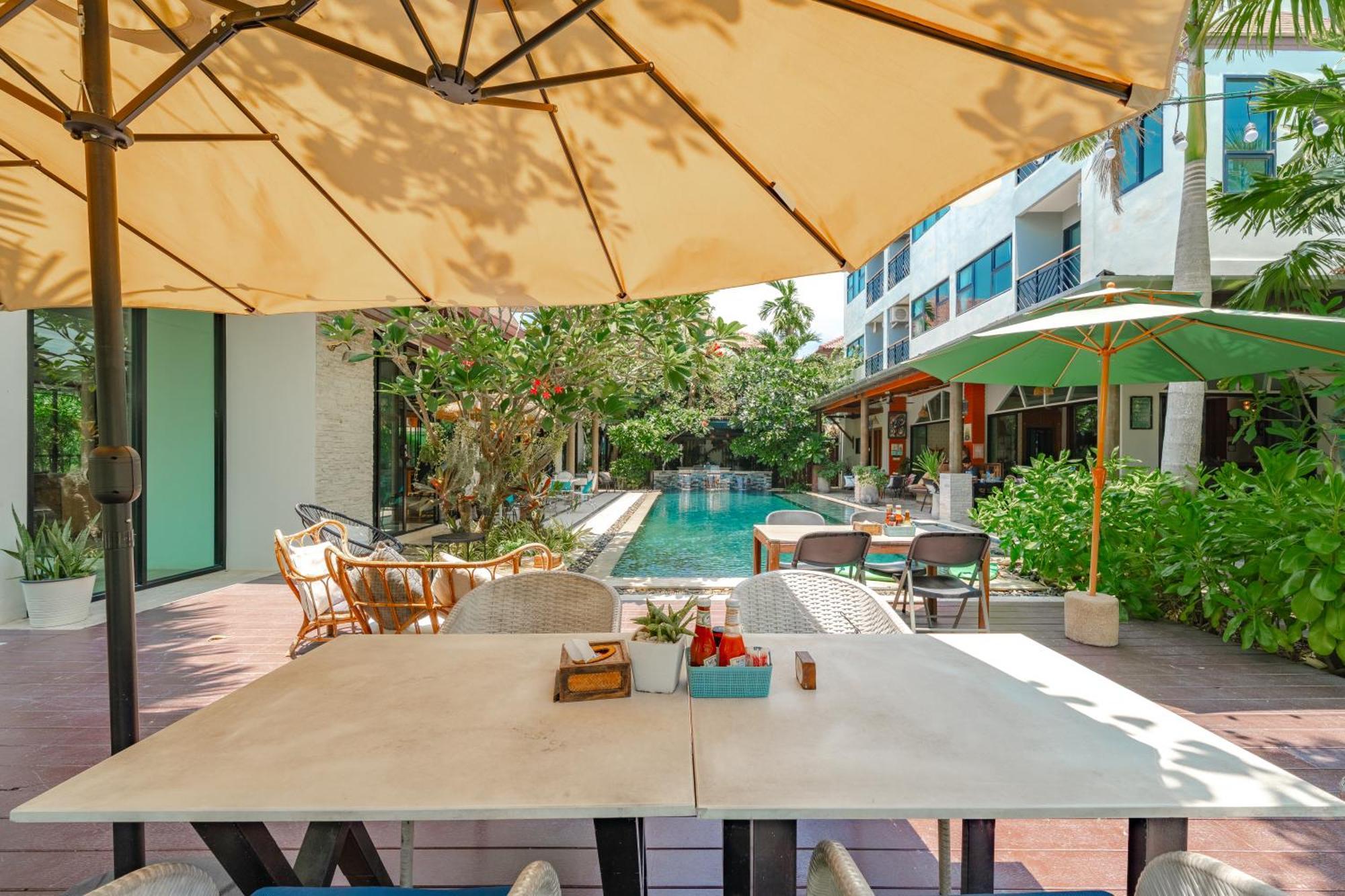 Coco Paradiso Phuket Sha 外观 照片